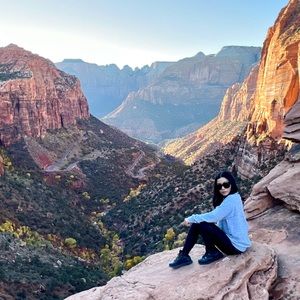 Meet your Posher, Kaye